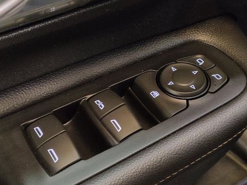 Used 2019 GMC Terrain SLT w/ Preferred Package image 27