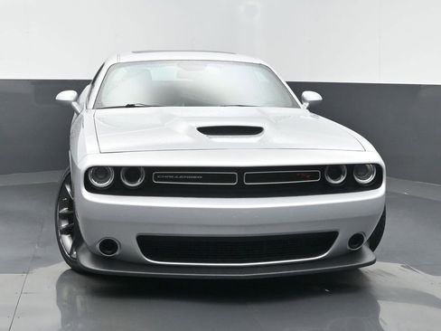 Used 2023 Dodge Challenger R/T w/ Performance Handling Group RWD image 4