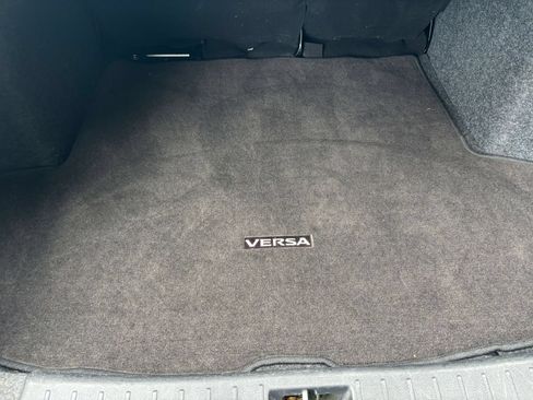 Used 2025 Nissan Versa SV FWD image 29