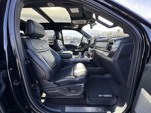 Used 2021 Ford F150 Platinum w/ FX4 Off-Road Package image 29