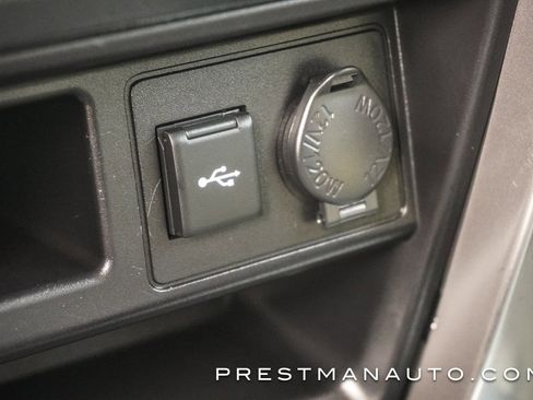 Used 2023 Toyota 4Runner SR5 Premium image 40