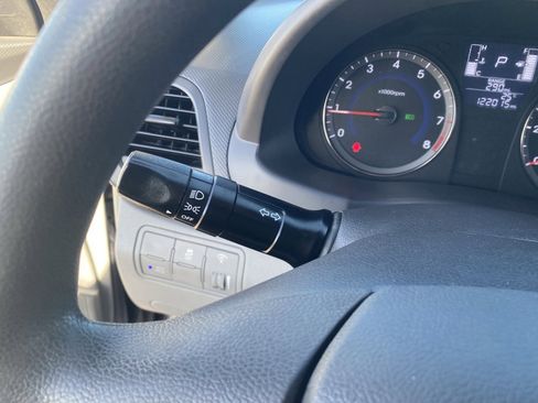 Used 2017 Hyundai Accent SE image 25