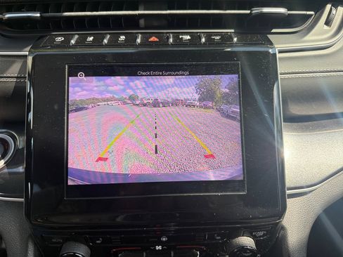 Used 2021 Jeep Grand Cherokee L Laredo w/ Luxury Tech Group I AWD/4WD image 32