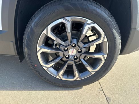New 2027 GMC Terrain Elevation w/ Elevation Premium Package AWD/4WD image 31
