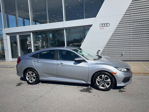 Used 2018 Honda Civic LX image 12