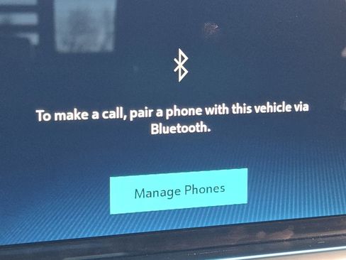 Used 2024 Chevrolet Silverado 1500 LT Trail Boss w/ Convenience Package II image 8