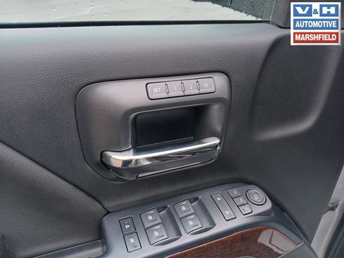 Used 2017 GMC Sierra 1500 SLT AWD/4WD image 20