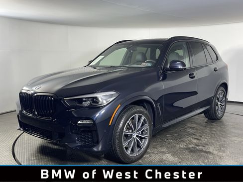 Used 2021 BMW X5 xDrive40i w/ M Sport Package image 1