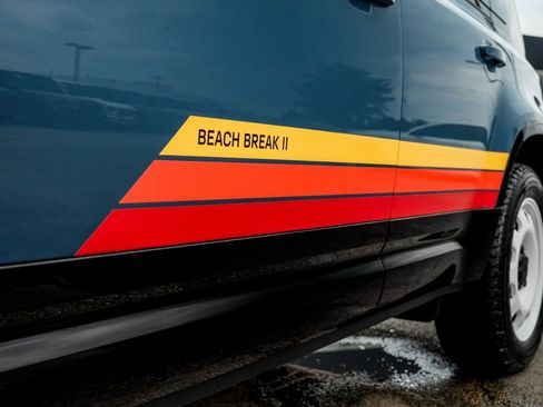 New 2025 Land Rover Defender 110 S image 3