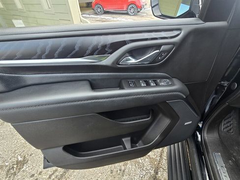 Used 2021 GMC Yukon XL Denali w/ LPO, Illumination Package image 14