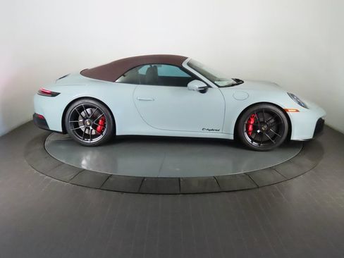 Certified 2025 Porsche 911 Carrera 4 GTS AWD/4WD image 8