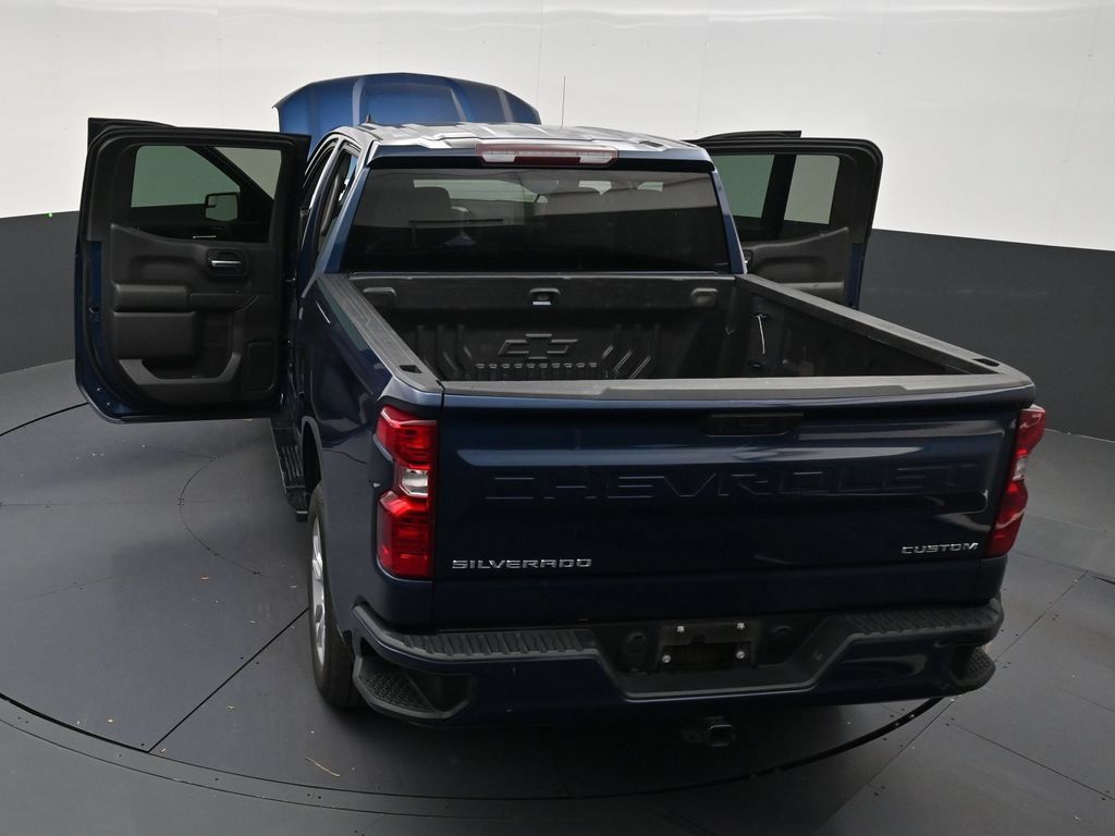 Used 2022 Chevrolet Silverado 1500 Custom RWD image 31