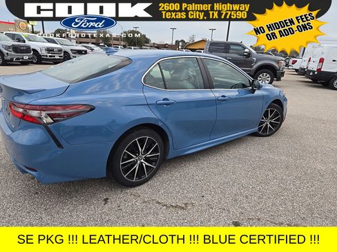 Used 2024 Toyota Camry SE image 11