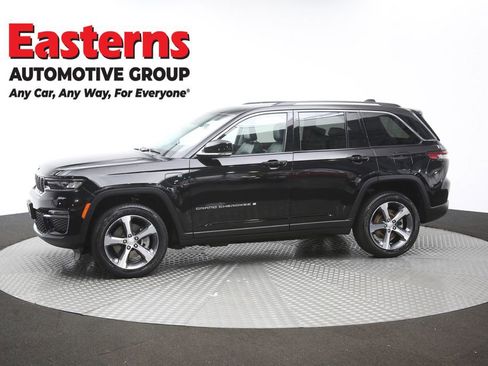 Used 2023 Jeep Grand Cherokee 4WD 4xe image 63