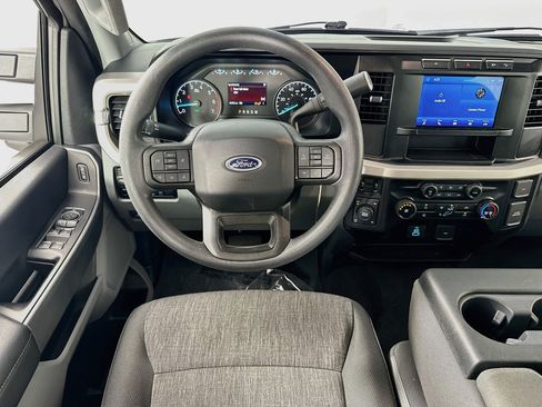 Used 2023 Ford F250 XL w/ STX Appearance Package AWD/4WD image 20