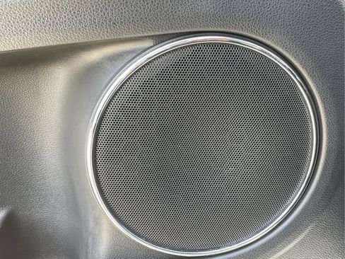 Used 2022 Honda HR-V EX image 28