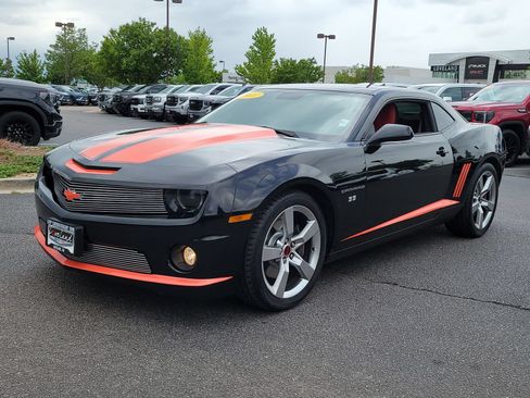 Used 2011 Chevrolet Camaro SS w/ RS Package RWD image 7
