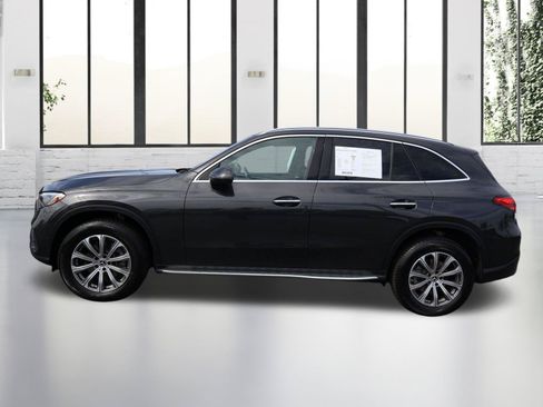 Used 2026 Mercedes-Benz GLC 300 4MATIC image 2