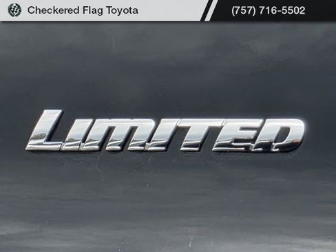 Used 2023 Toyota 4Runner Limited image 8