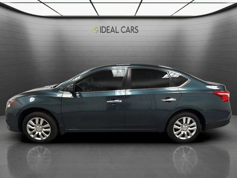 Used 2017 Nissan Sentra SV FWD image 2