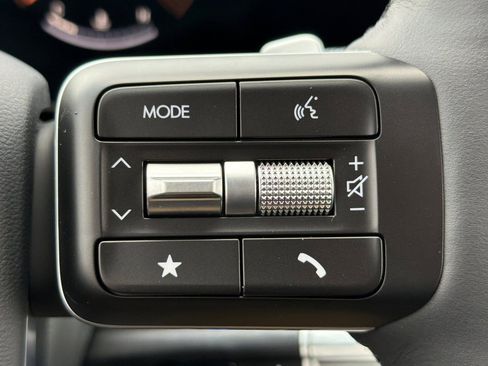 New 2026 Hyundai Santa Fe SE image 32