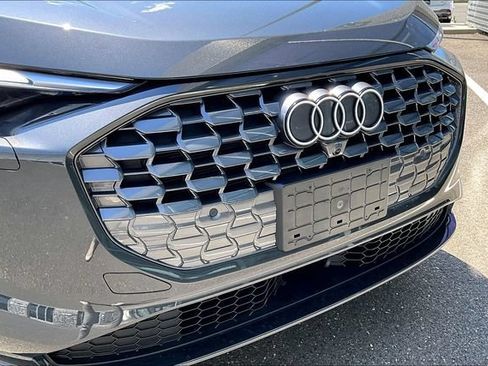 Used 2025 Audi Q5 Premium w/ Convenience Package AWD/4WD image 33