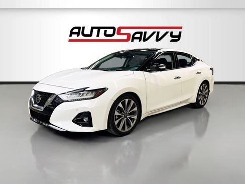 Used 2023 Nissan Maxima Platinum w/ Sport Mat Group FWD image 3