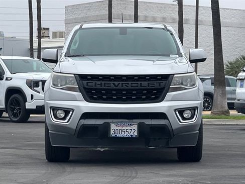 Used 2020 Chevrolet Colorado LT w/ Colorado RST Special Edition image 9