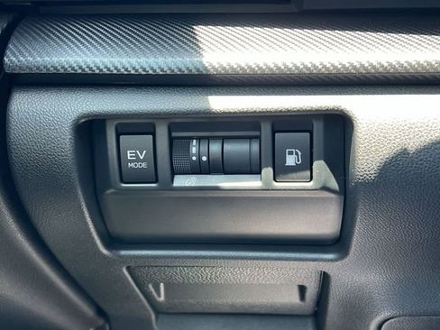 New 2026 Subaru Crosstrek 2.5i Limited AWD/4WD image 25