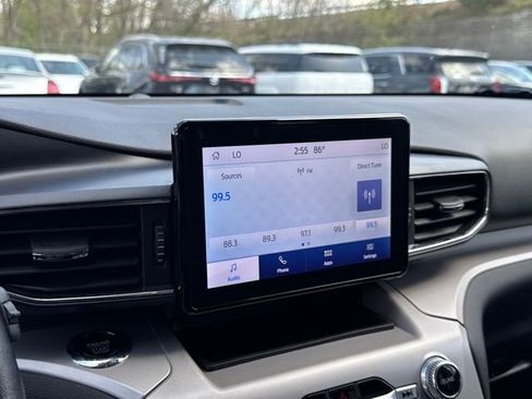 Used 2023 Ford Explorer XLT w/ Equipment Group 202A AWD/4WD image 20
