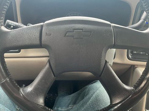 Used 2003 Chevrolet Avalanche 2WD image 21