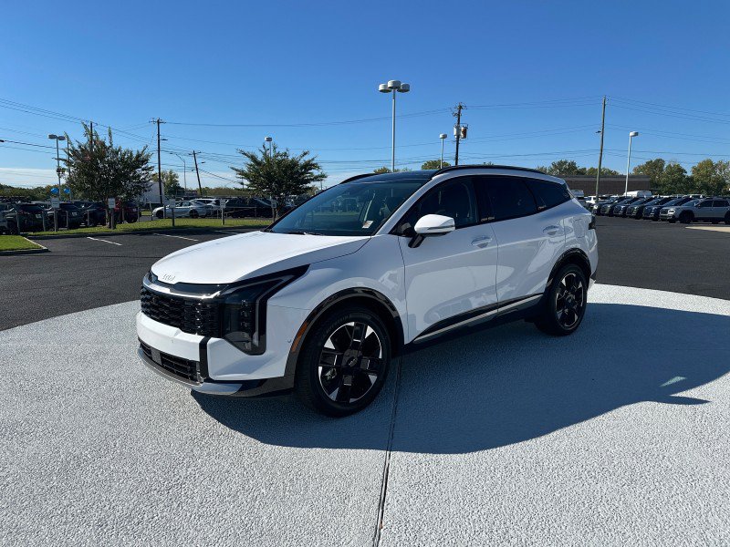 Used 2026 Kia Sportage SX FWD image 3