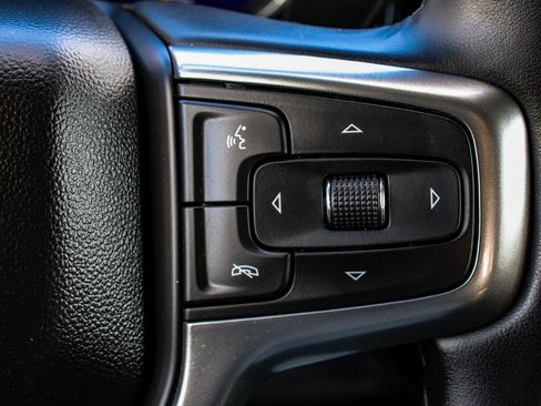 Used 2023 Chevrolet Silverado 1500 LT image 27