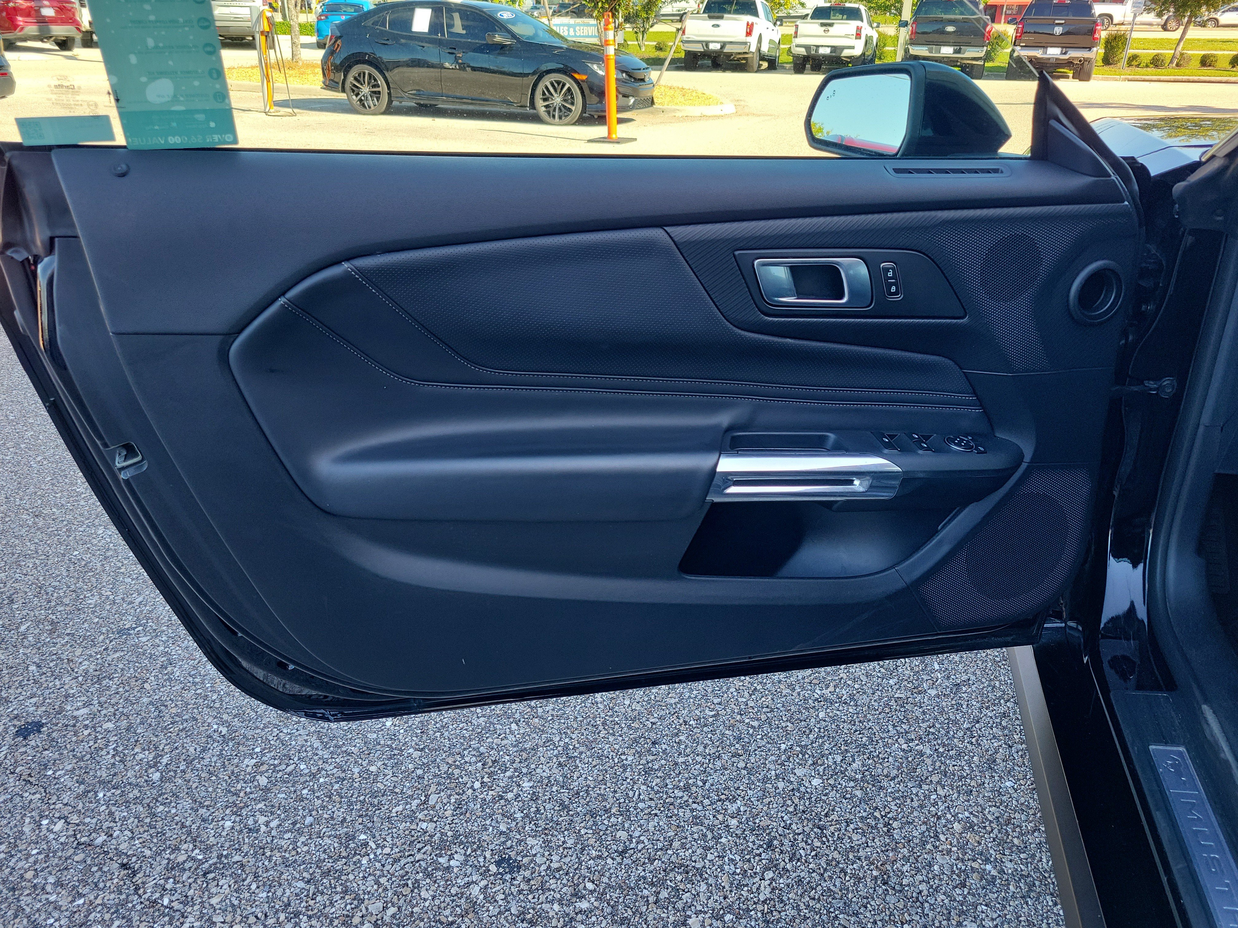 Used 2025 Ford Mustang Premium RWD image 15