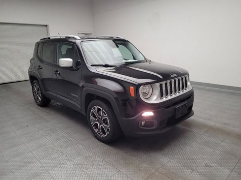 Used 2016 Jeep Renegade Limited image 13