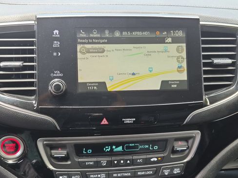 Used 2019 Honda Pilot Touring image 21