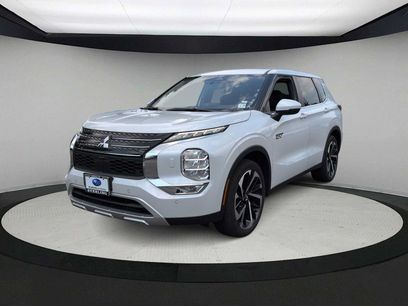 Used 2024 Mitsubishi Outlander SE