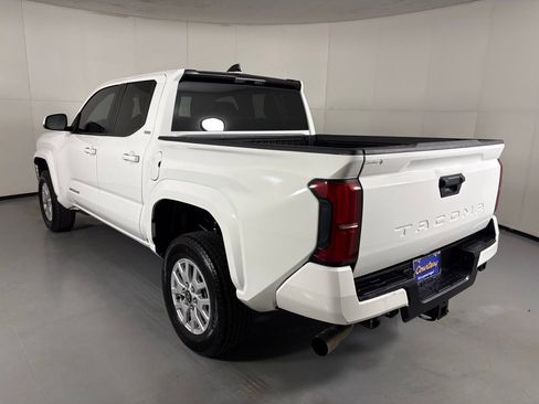 Used 2024 Toyota Tacoma SR5 RWD image 6