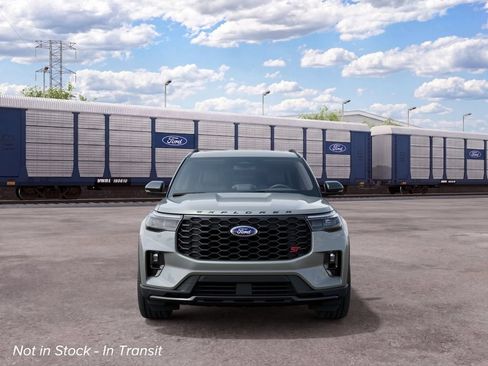 New 2027 Ford Explorer ST AWD/4WD image 3