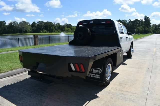 Used 2023 RAM 3500 Tradesman w/ Chrome Appearance Group AWD/4WD image 5