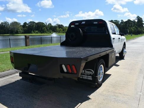 Used 2023 RAM 3500 Tradesman w/ Chrome Appearance Group image 5