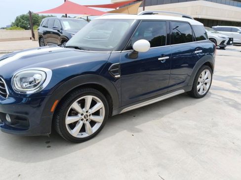 Used 2018 MINI Cooper Countryman FWD image 3