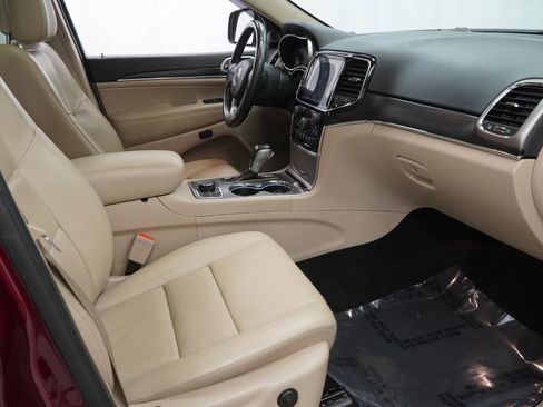 Certified 2020 Jeep Grand Cherokee Limited w/ Luxury Group II image 50