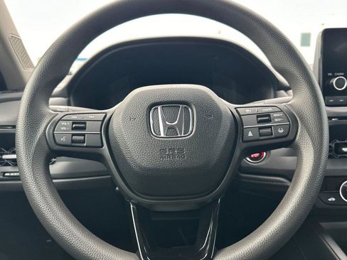 Certified 2025 Honda Accord SE image 21