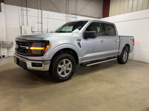 Certified 2024 Ford F150 XLT AWD/4WD image 2