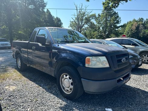 Used 2007 Ford F150 XLT image 3