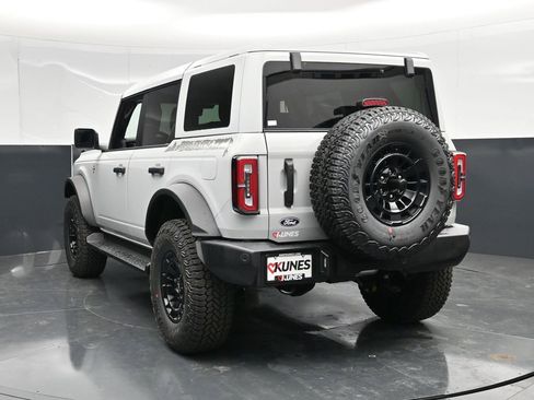 New 2026 Ford Bronco Outer Banks AWD/4WD image 12