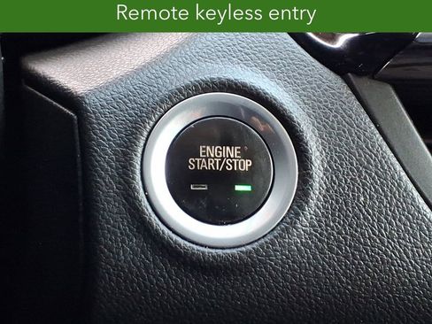 Certified 2017 Buick Envision Essence AWD/4WD image 30