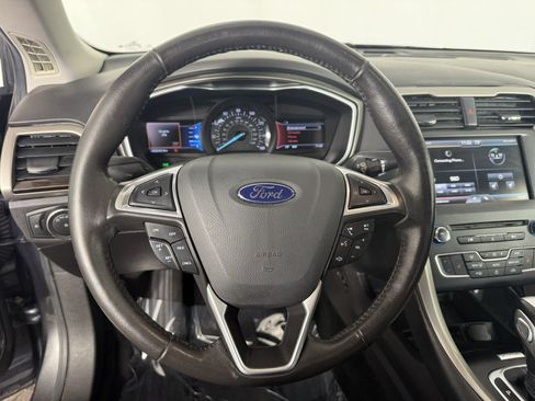 Used 2016 Ford Fusion SE w/ Equipment Group 202A FWD image 20