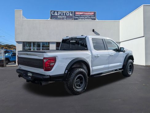 Used 2025 Ford F150 Raptor image 3